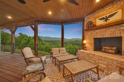 26 Bonnies Cove Trail Mills River NC 28759