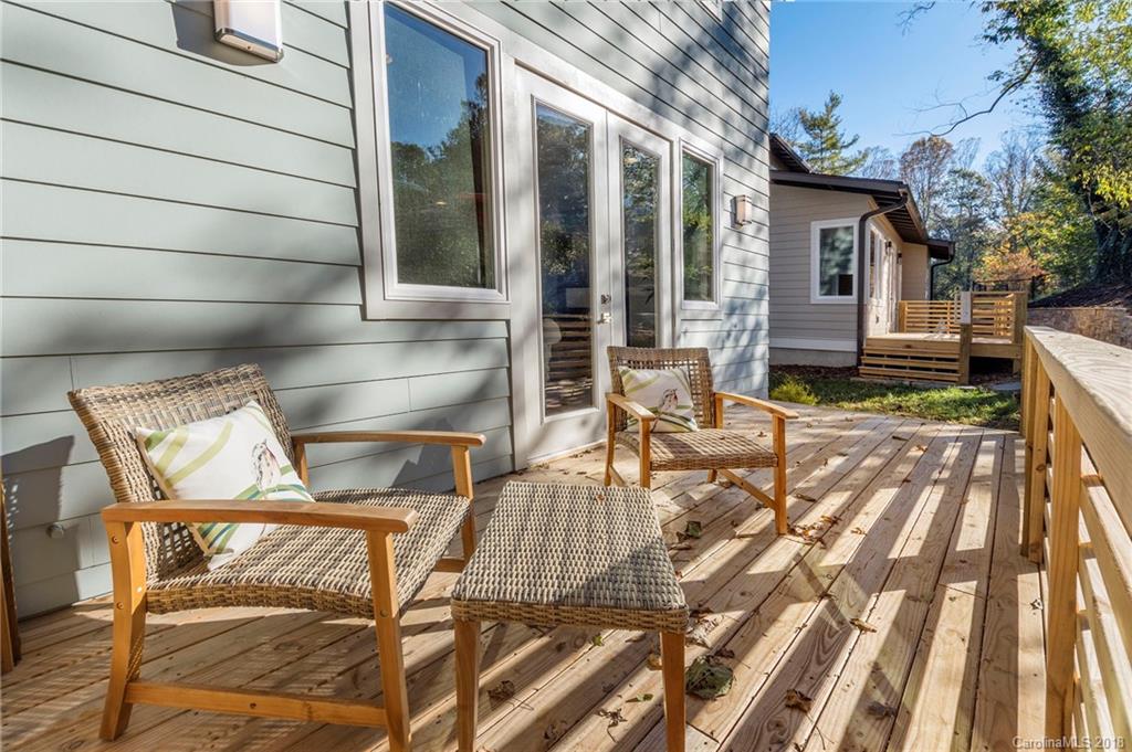 18 Mauricet Lane Asheville NC 28806