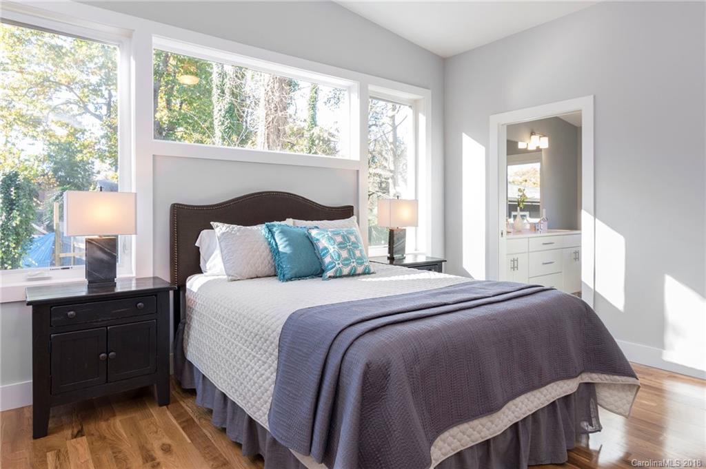 18 Mauricet Lane Asheville NC 28806