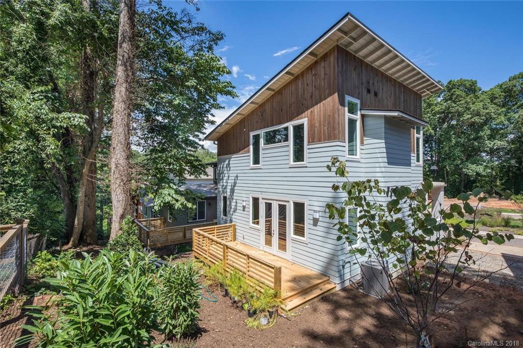 18 Mauricet Lane Asheville NC 28806