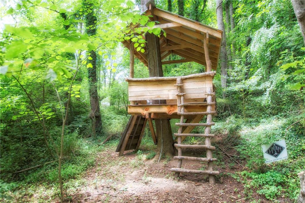 18 Mauricet Lane Asheville NC 28806