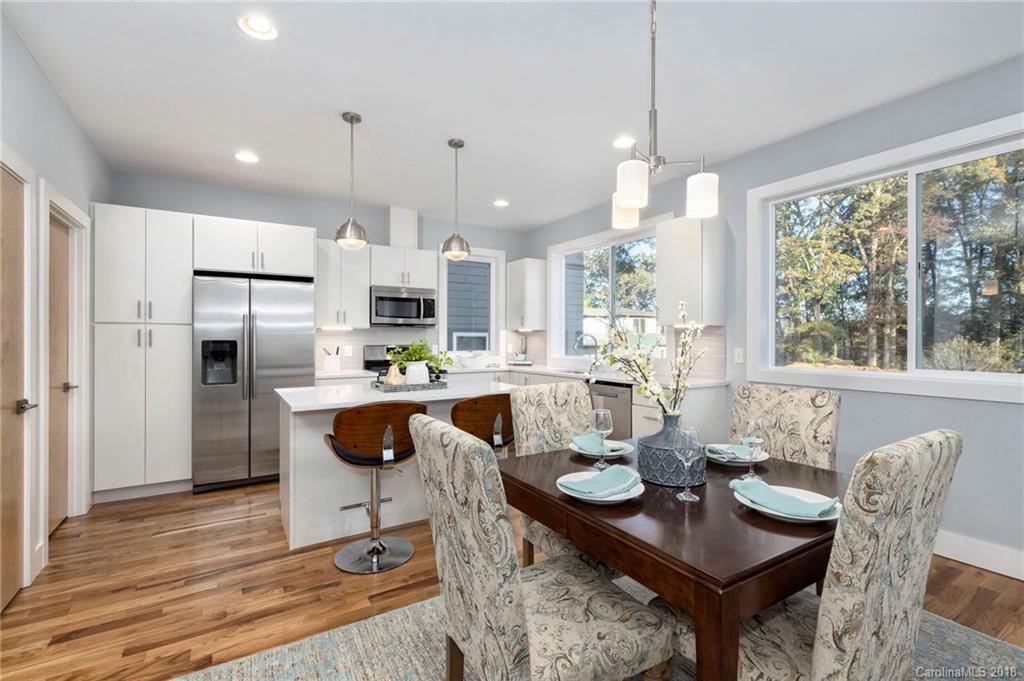 18 Mauricet Lane Asheville NC 28806