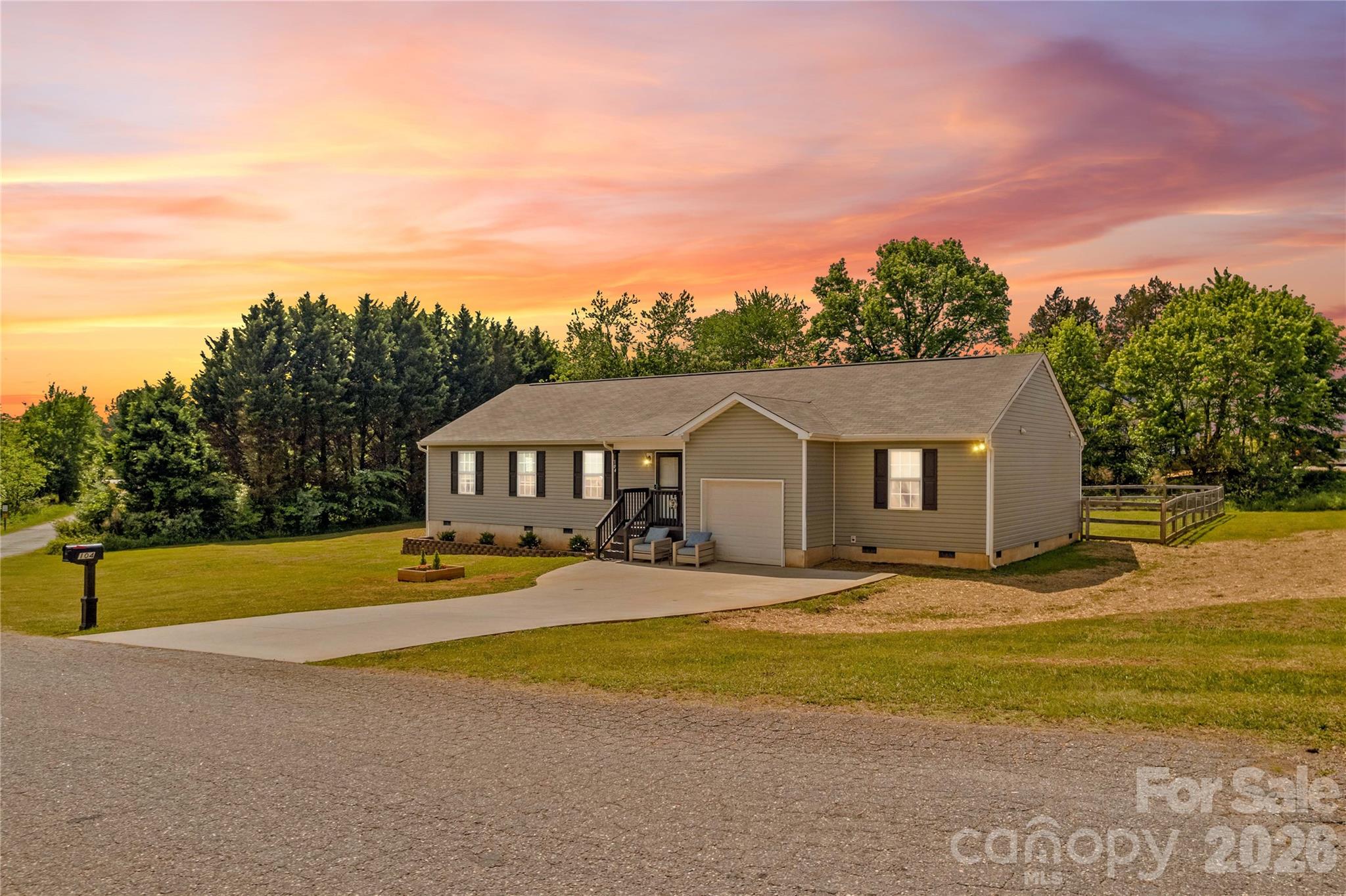 104 Sandtrap Drive Statesville NC 28677