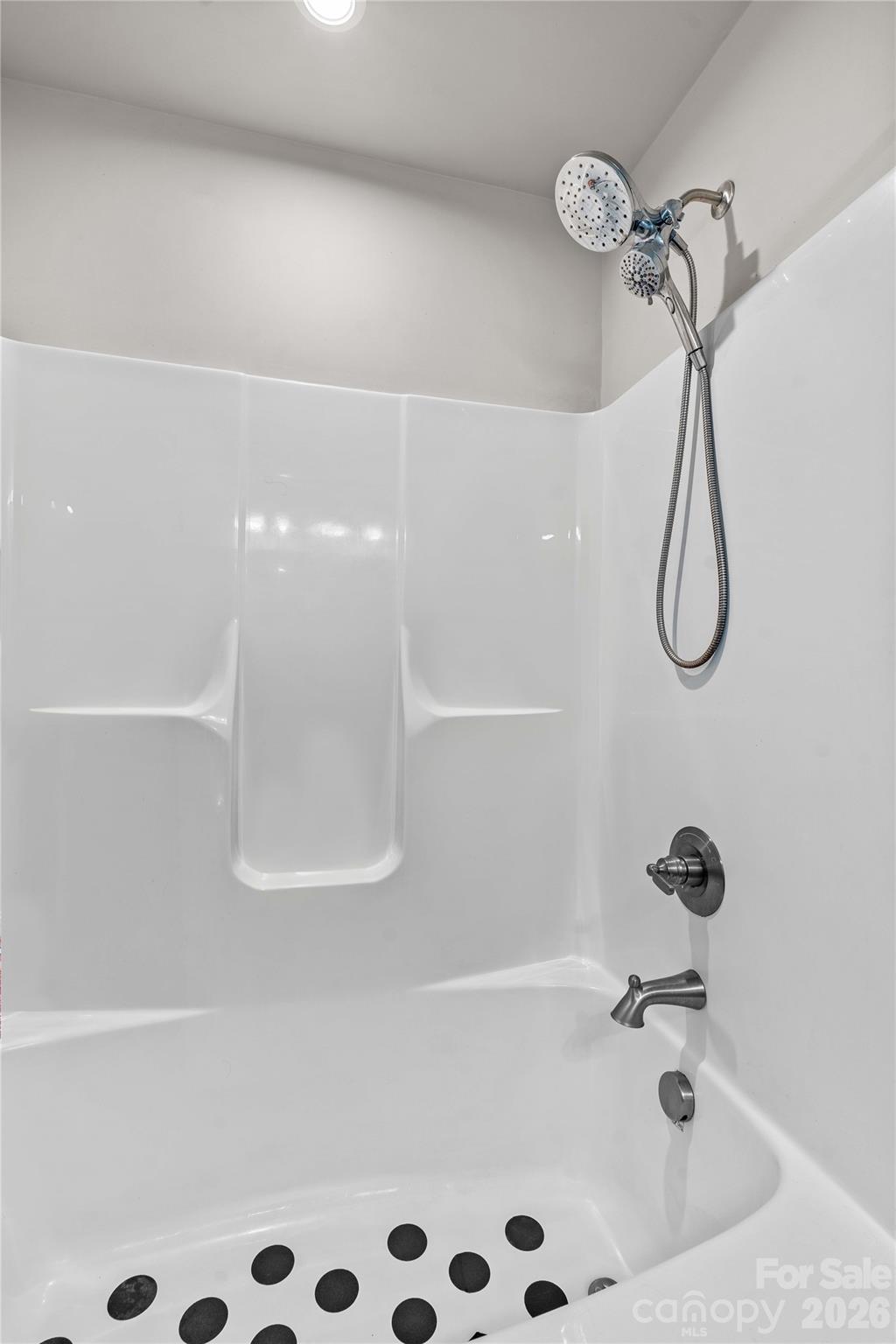 104 Sandtrap Drive Statesville NC 28677
