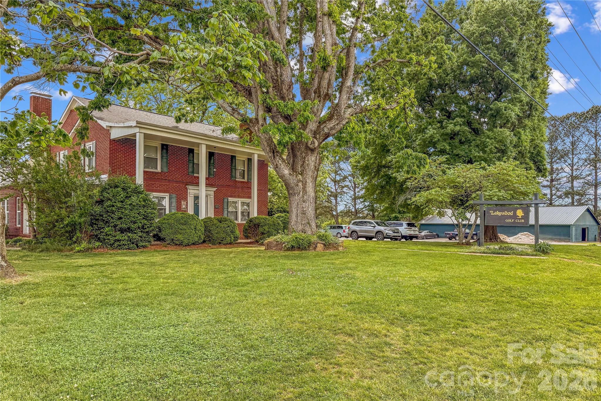 104 Sandtrap Drive Statesville NC 28677