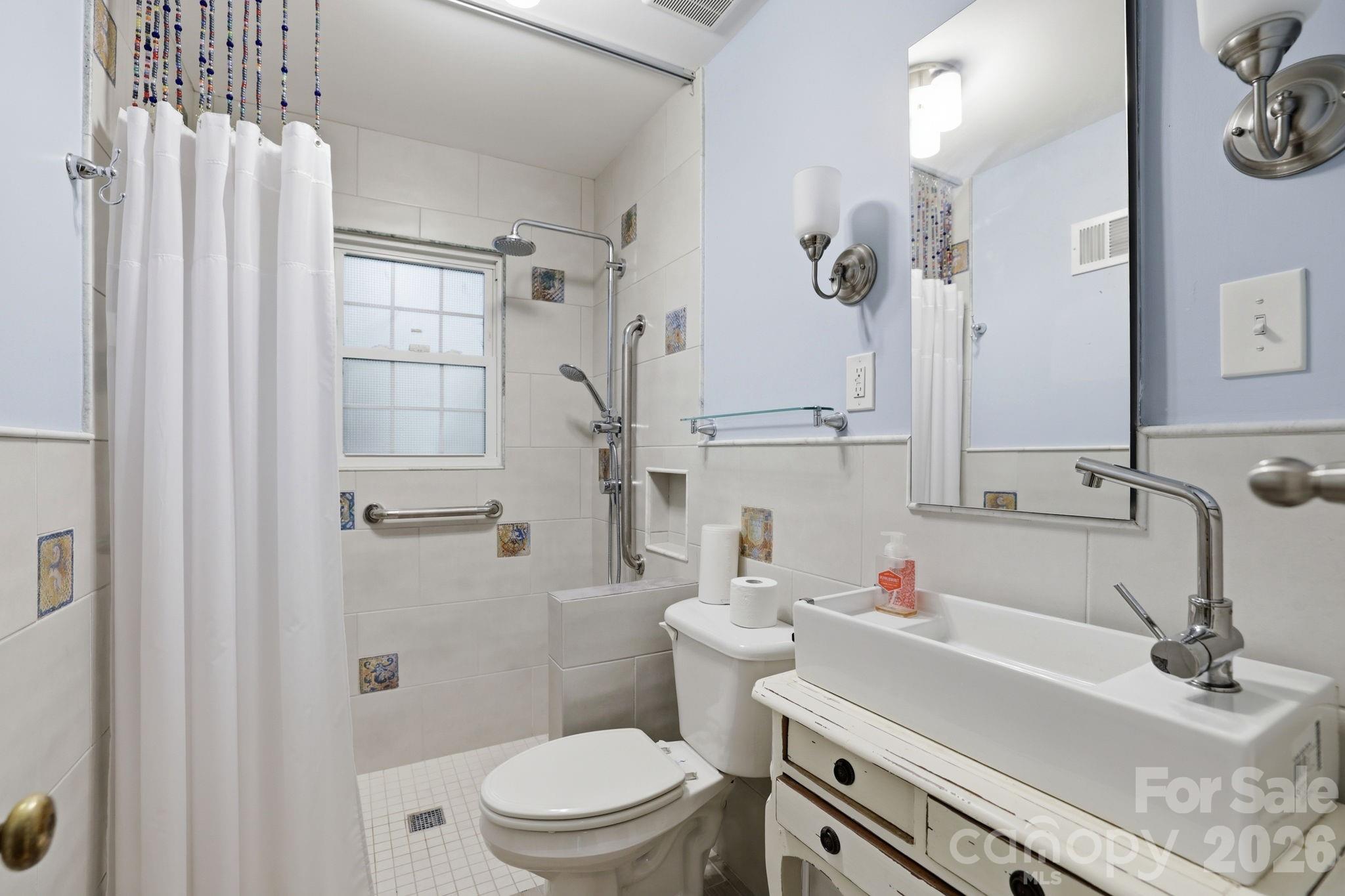 200 Altondale Avenue Charlotte NC 28207