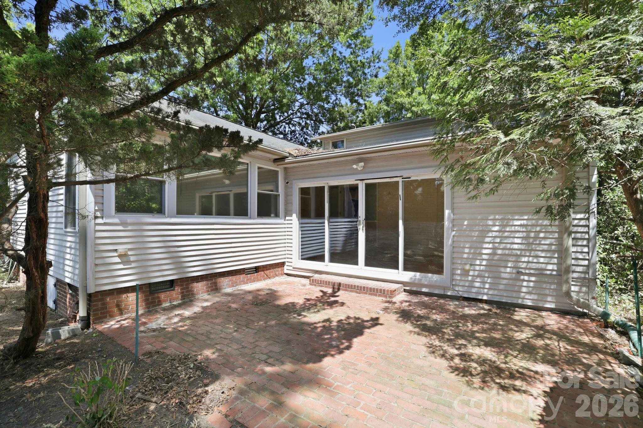 200 Altondale Avenue Charlotte NC 28207