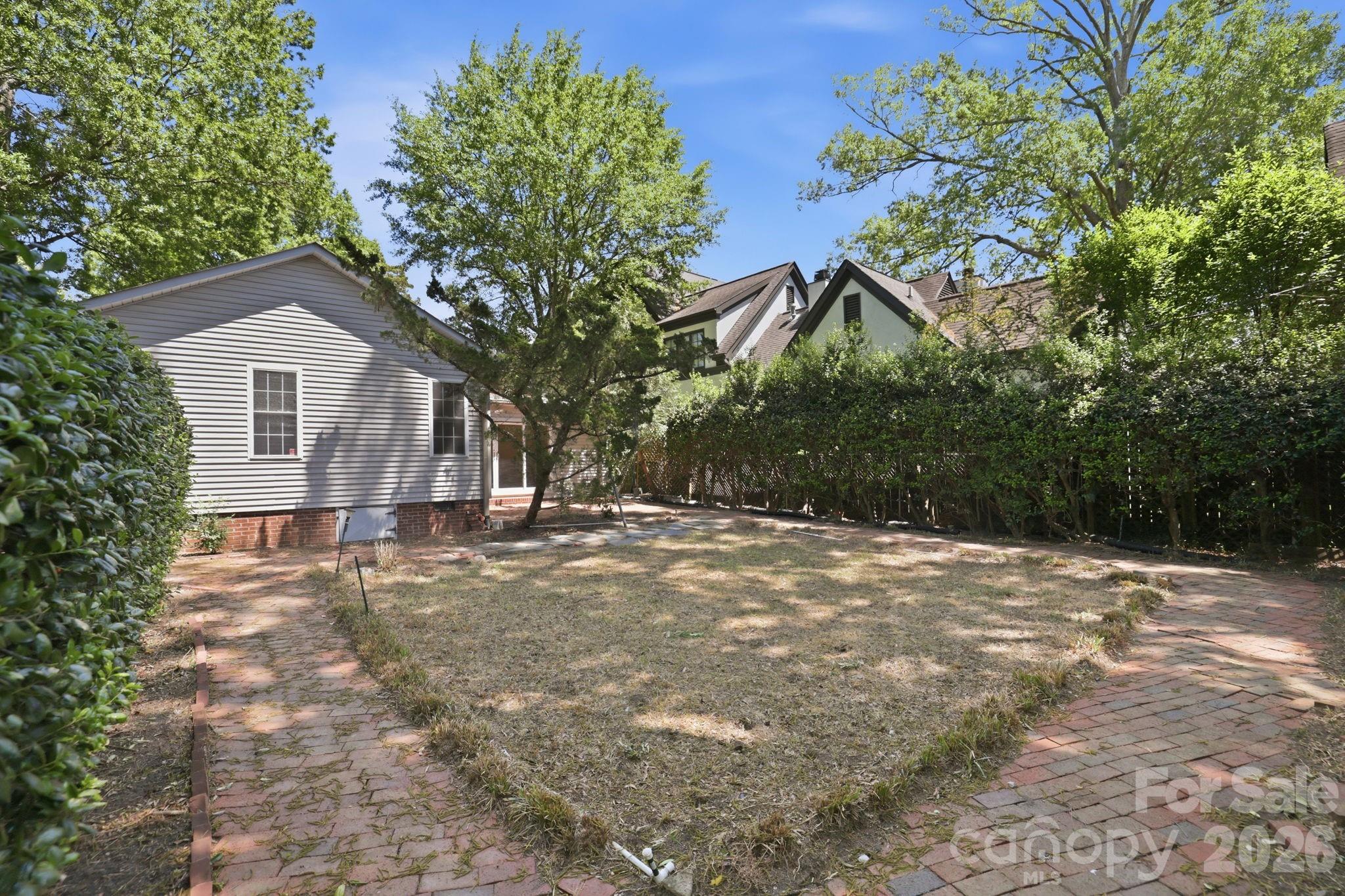 200 Altondale Avenue Charlotte NC 28207