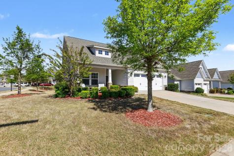 2715 Watergarden Street York SC 29745
