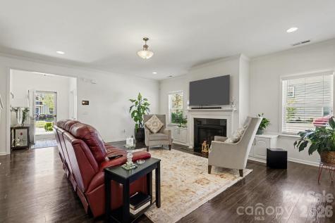 2715 Watergarden Street York SC 29745