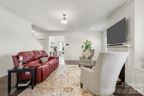 2715 Watergarden Street York SC 29745