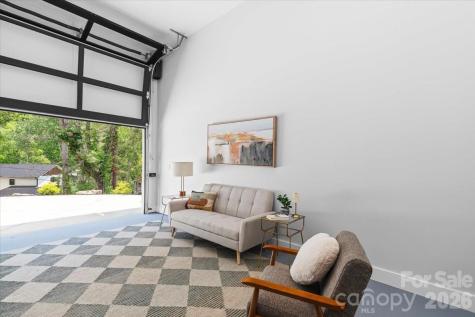 8 Wildwood Park Knoll Weaverville NC 28787