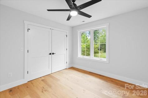 8 Wildwood Park Knoll Weaverville NC 28787