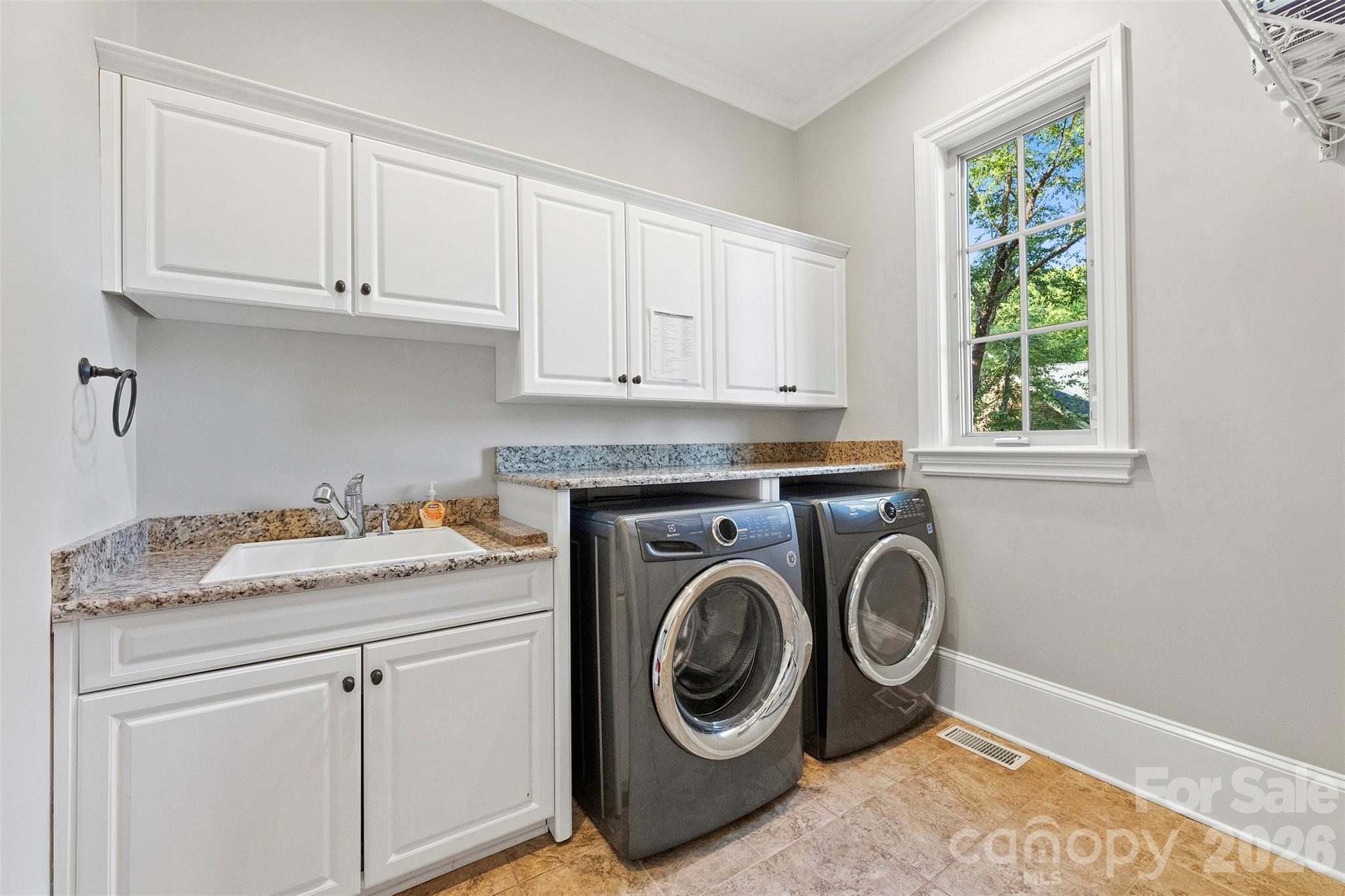 208 Tinkham Trail Cramerton NC 28032