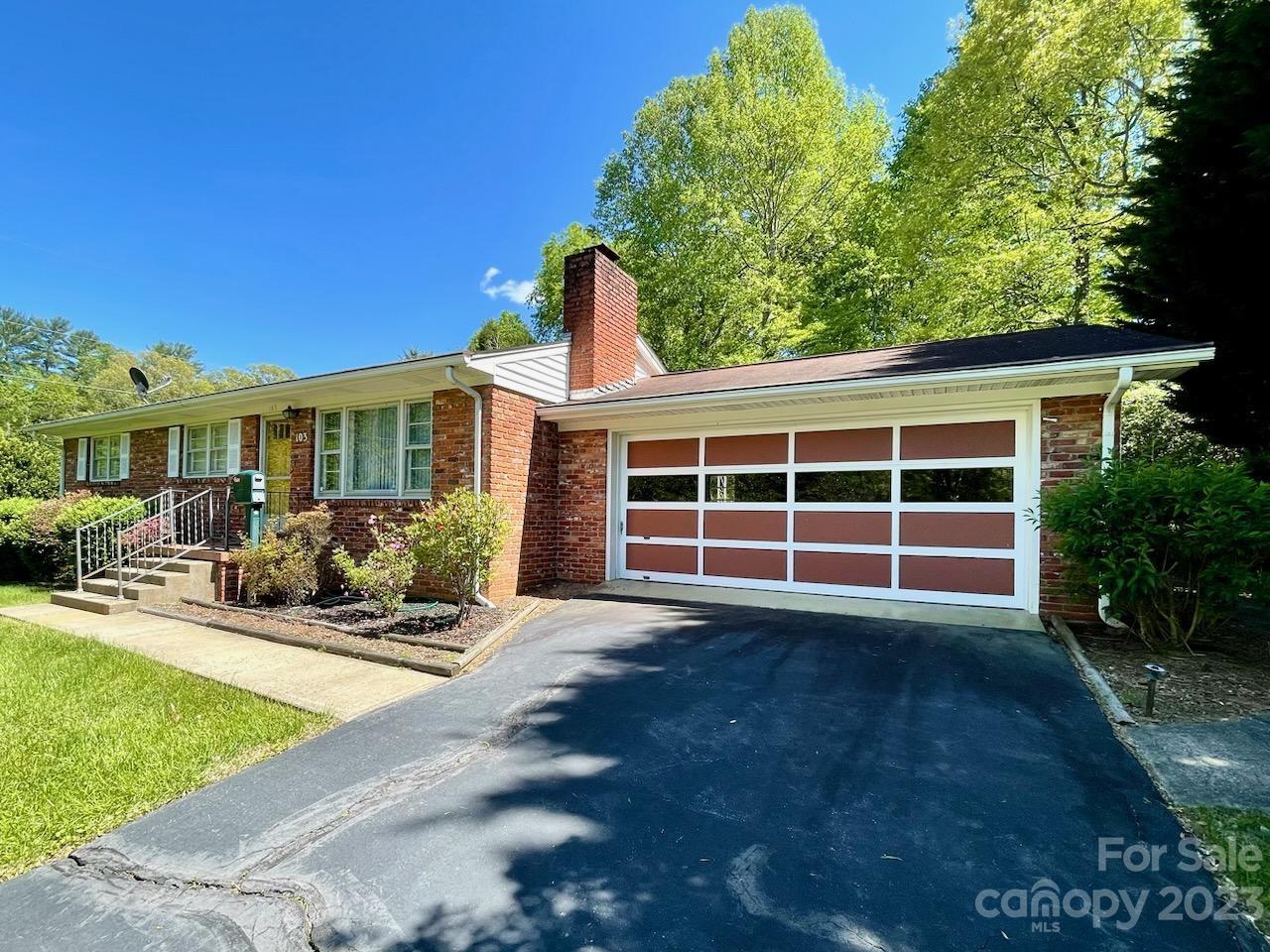 103 Pine Tree Drive Swannanoa NC 28778