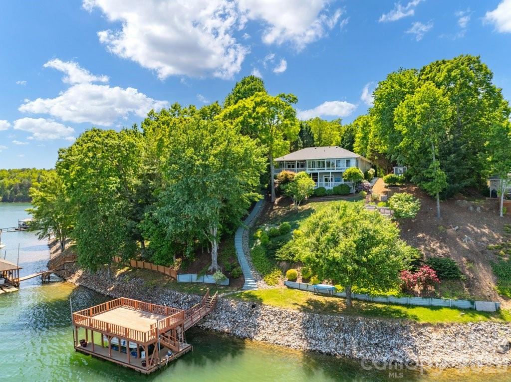 797 Lake Club Drive Nebo NC 28761