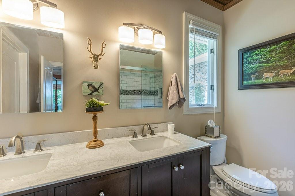 797 Lake Club Drive Nebo NC 28761