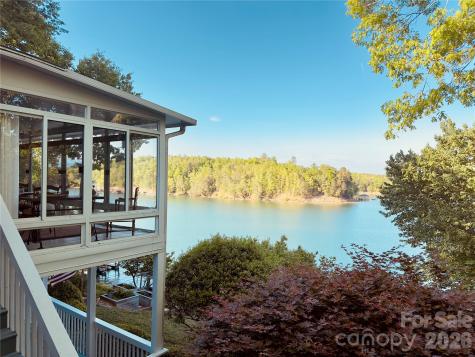 797 Lake Club Drive Nebo NC 28761