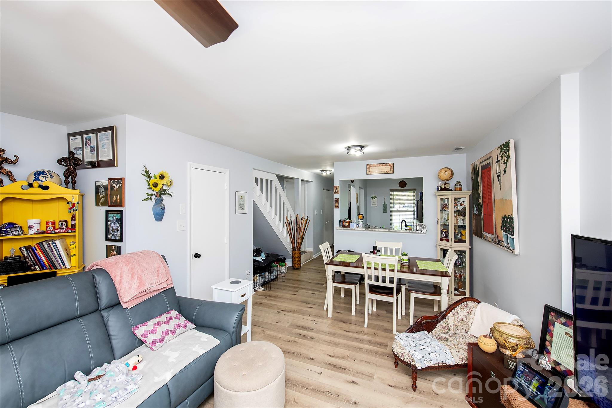 6137 Windsor Gate Lane Charlotte NC 28215