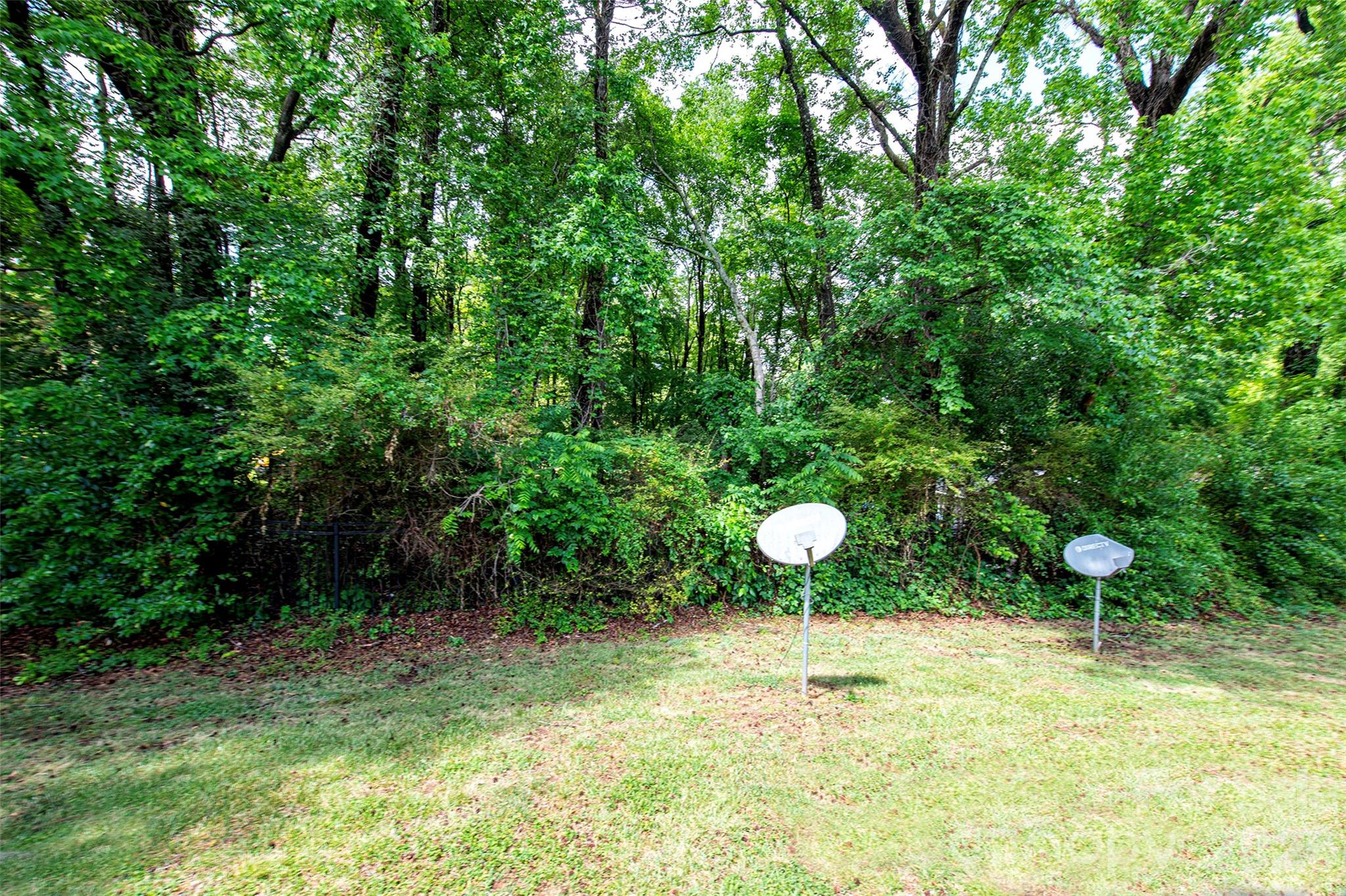 6137 Windsor Gate Lane Charlotte NC 28215