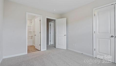 375 Creekview Road Hendersonville NC 28792