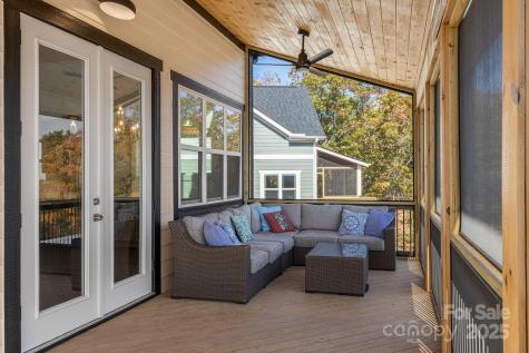 203 Boleyn Drive Black Mountain NC 28711