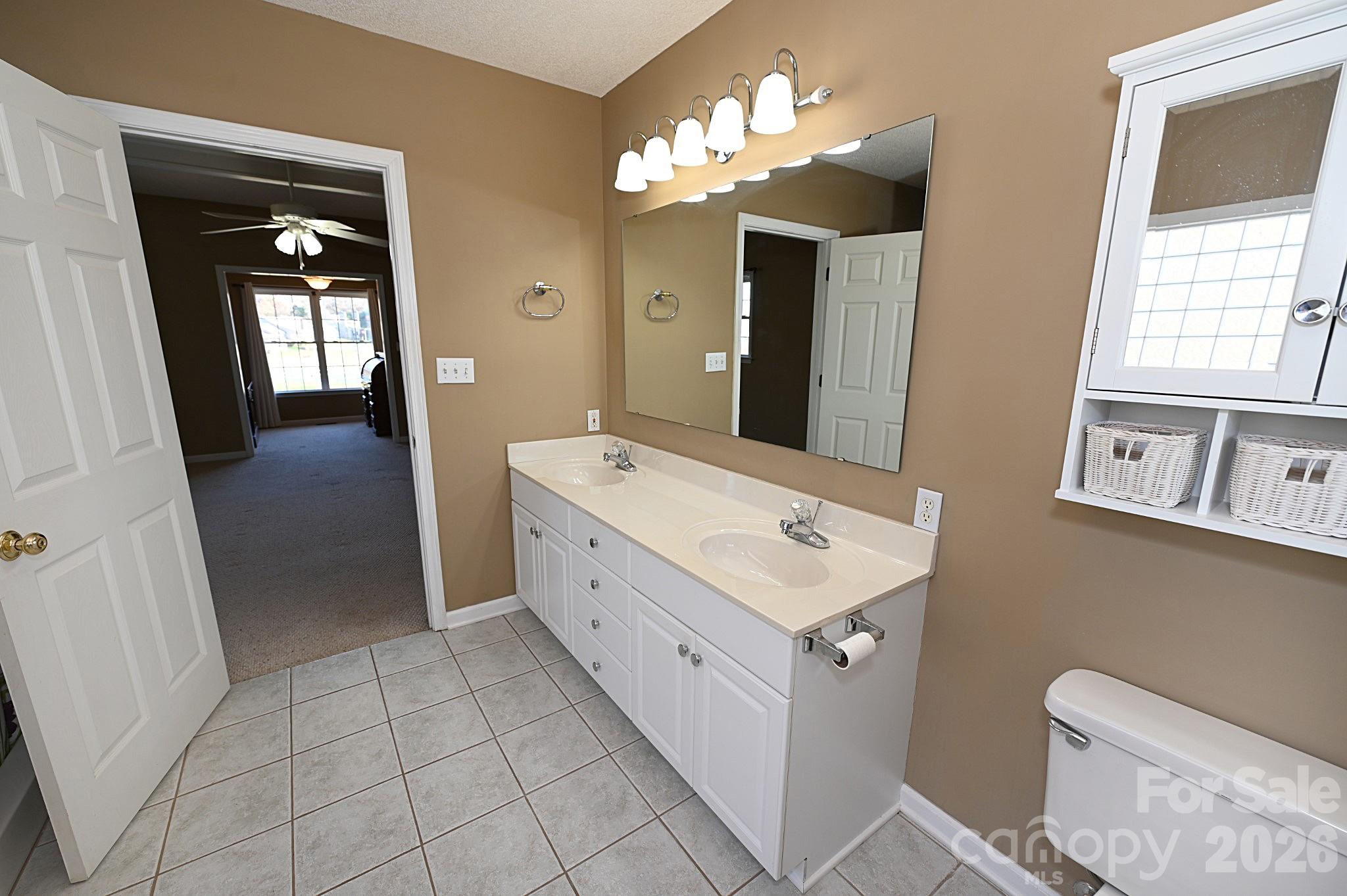 518 30th Avenue Circle NE Hickory NC 28601