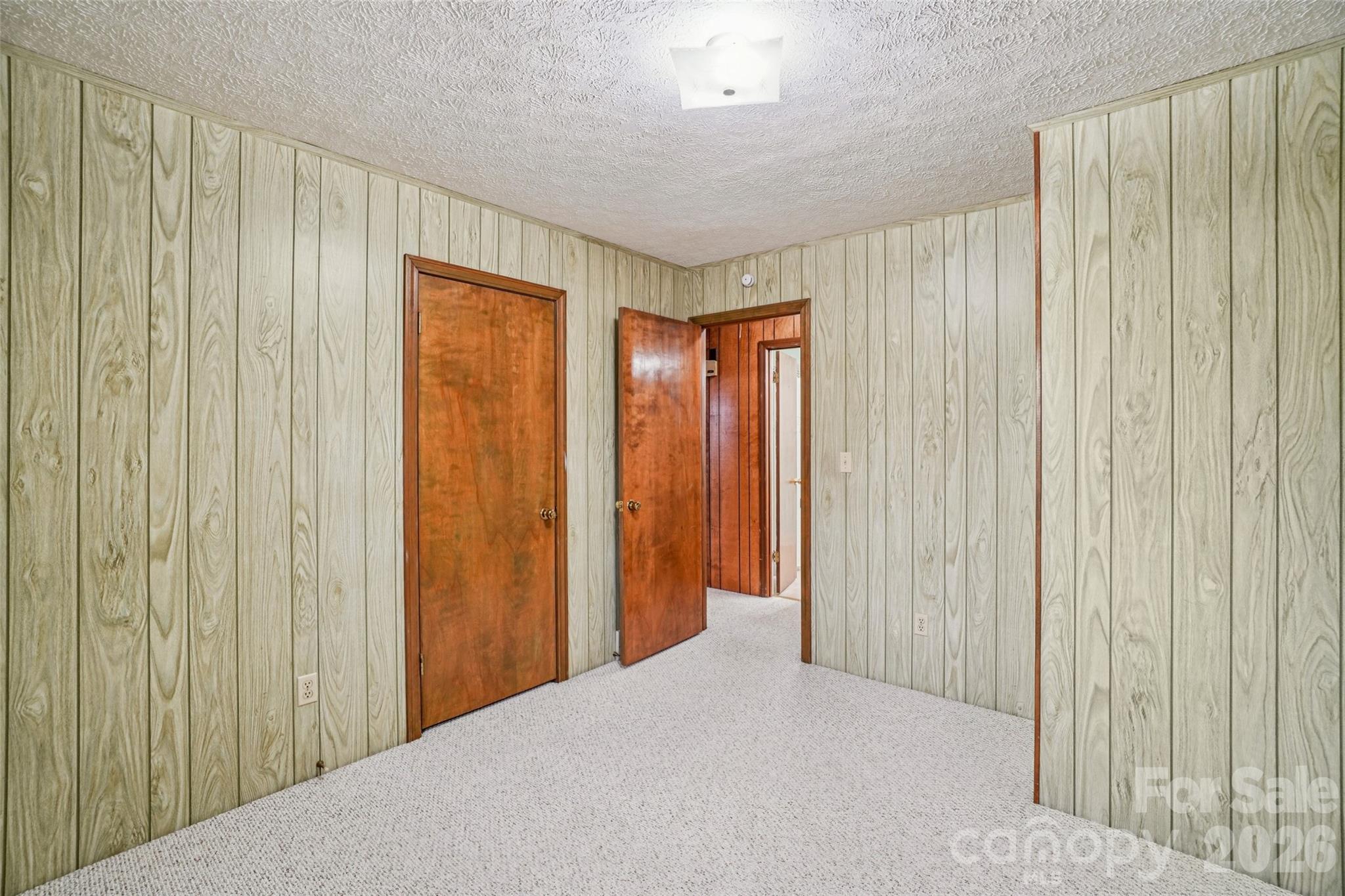 277 Powell Street Hendersonville NC 28792