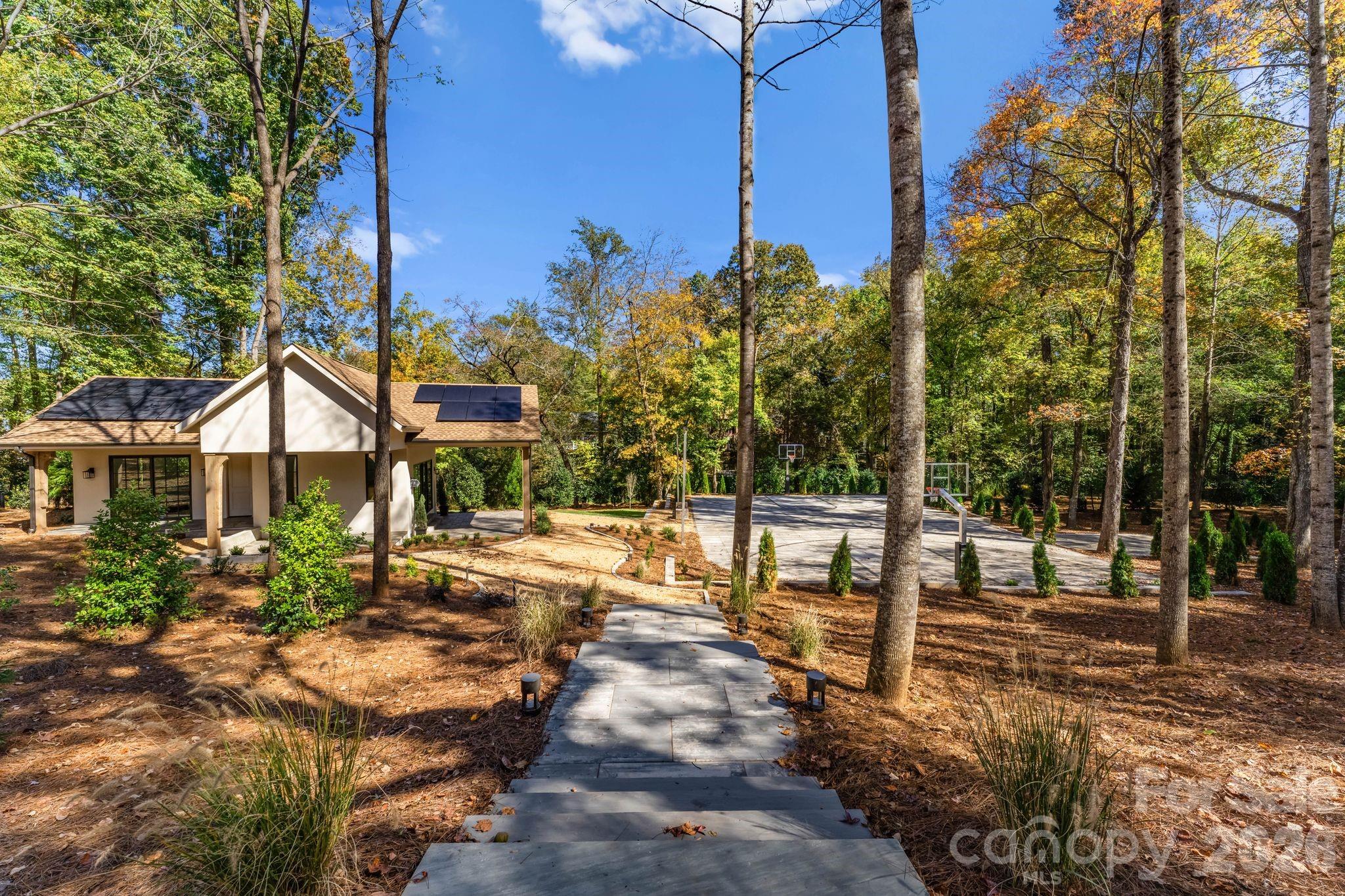 433 Highland Forest Drive Charlotte NC 28270