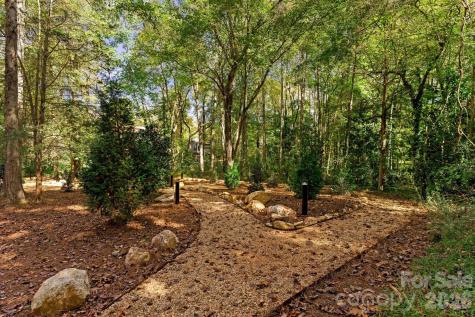 433 Highland Forest Drive Charlotte NC 28270