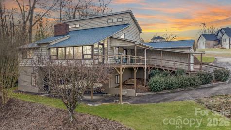 3910 6th Street NW Hickory NC 28601