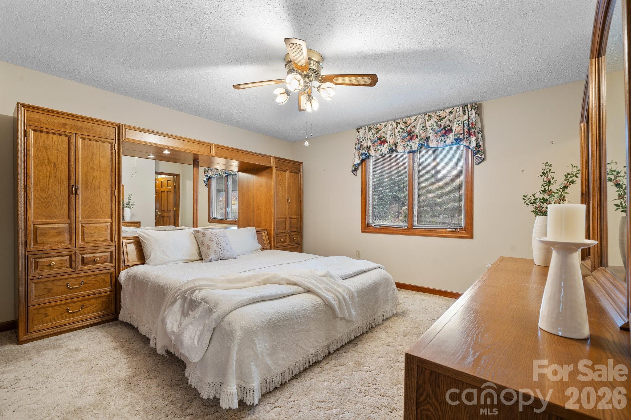 3910 6th Street NW Hickory NC 28601