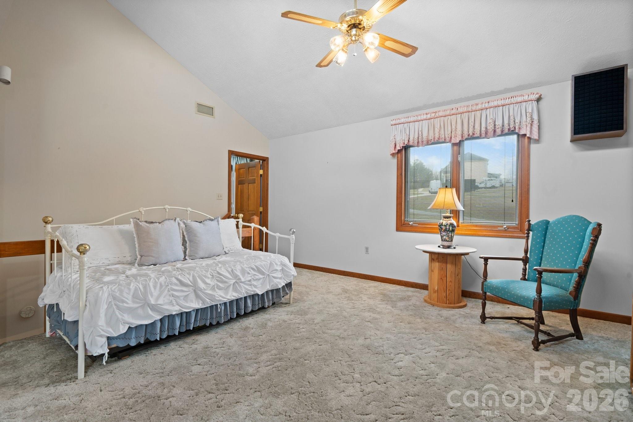 3910 6th Street NW Hickory NC 28601