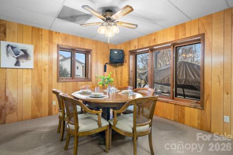 3910 6th Street NW Hickory NC 28601