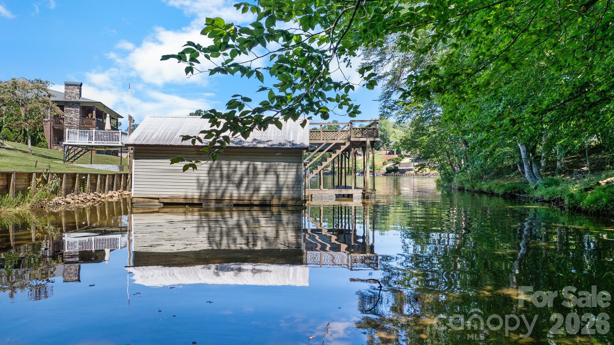 3910 6th Street NW Hickory NC 28601