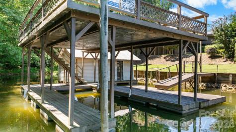 3910 6th Street NW Hickory NC 28601