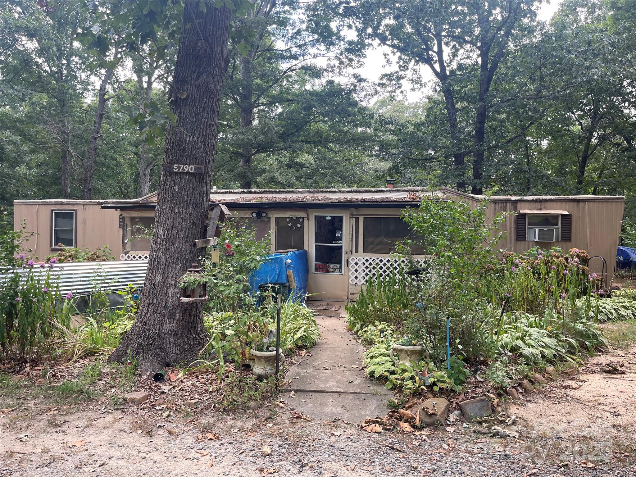 5790 Summer Lane Cherryville NC 28021