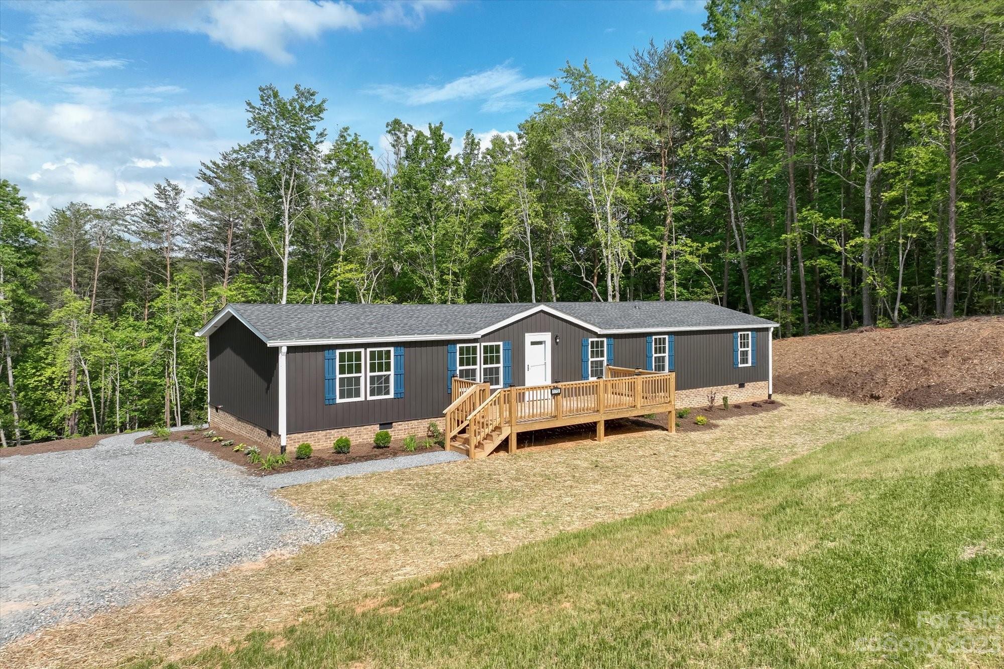 175 King Stepp Road Mill Spring NC 28756