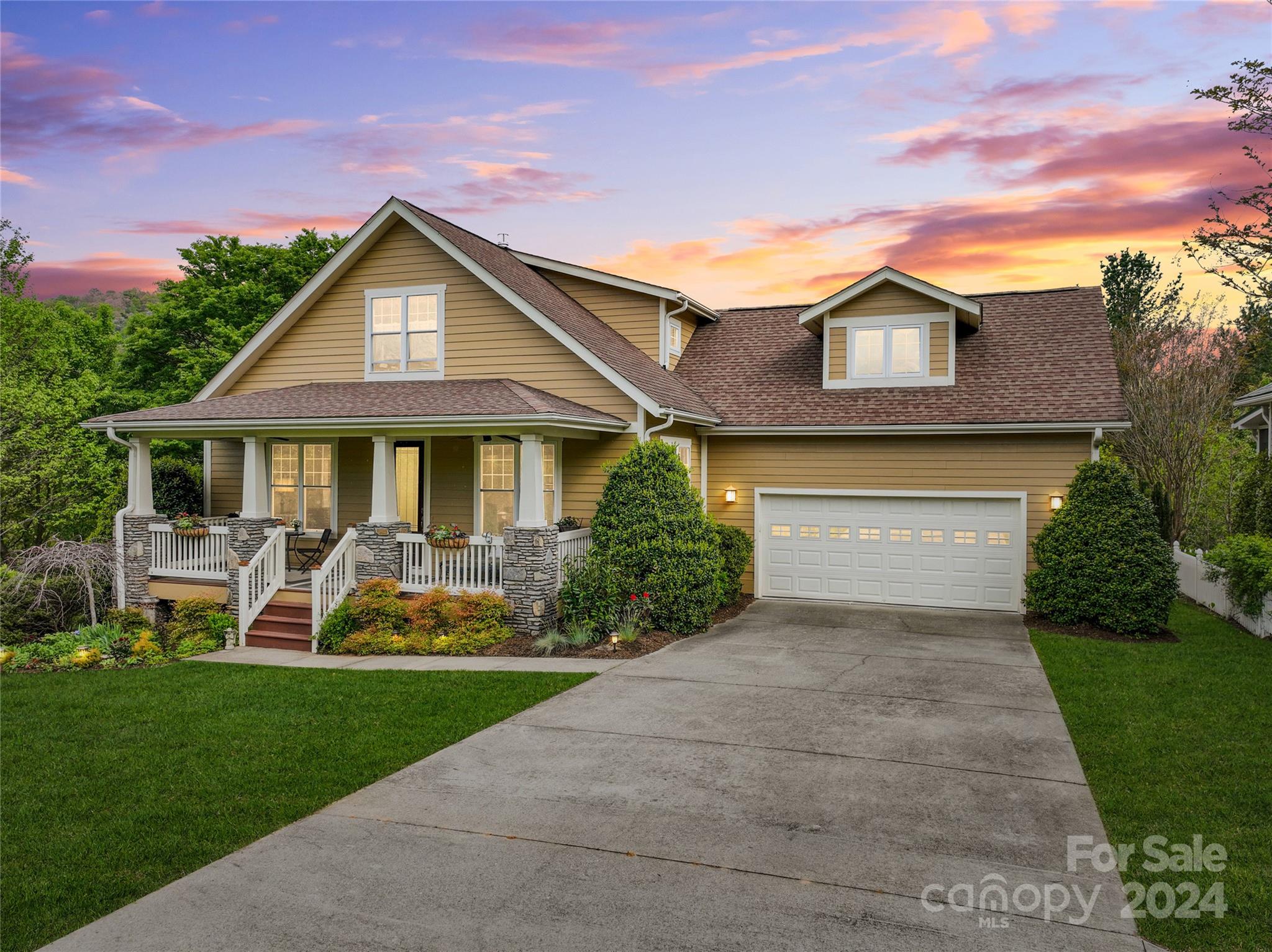 21 Craftsman Circle Asheville NC 28805