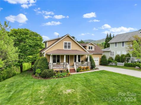 21 Craftsman Circle Asheville NC 28805