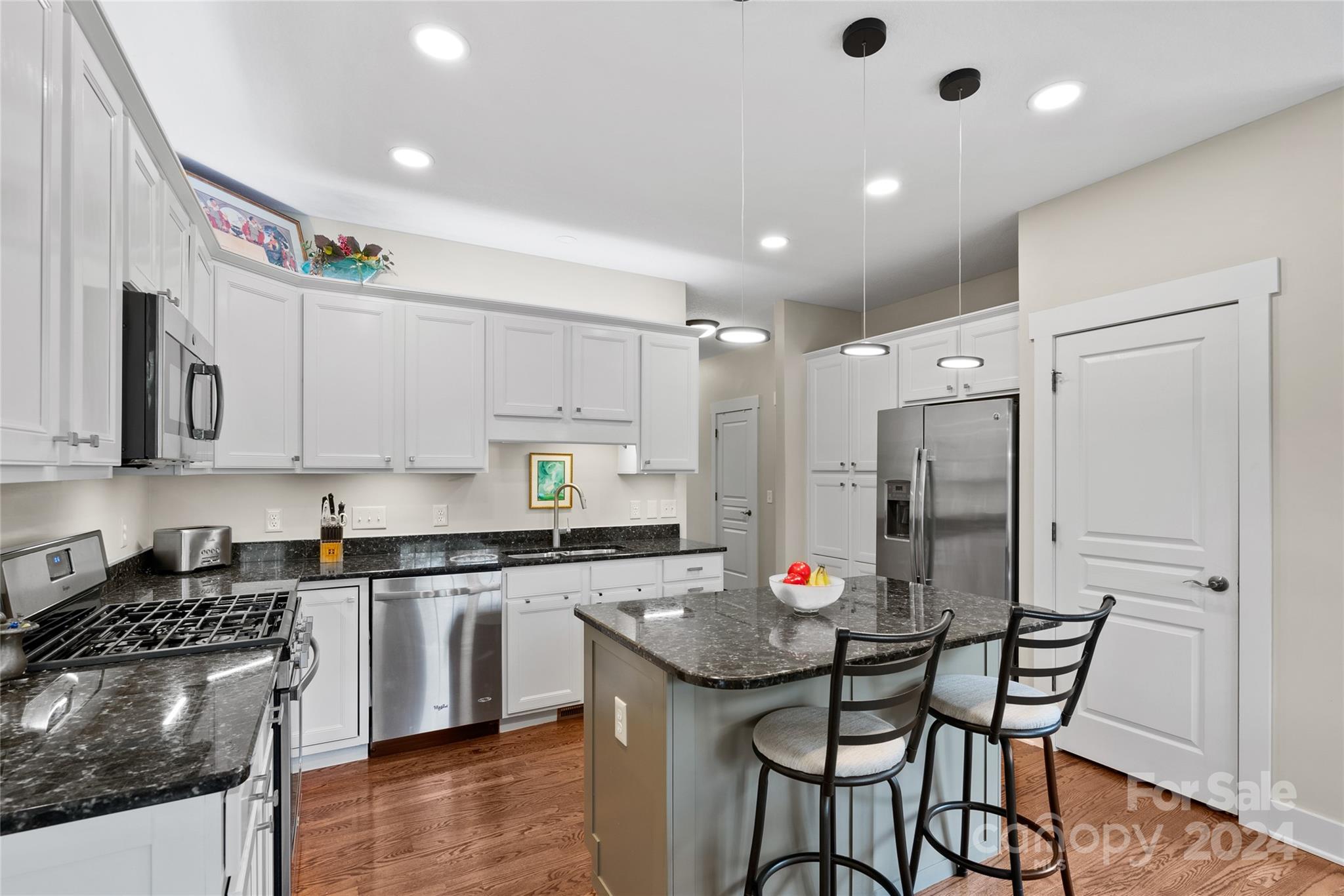 21 Craftsman Circle Asheville NC 28805
