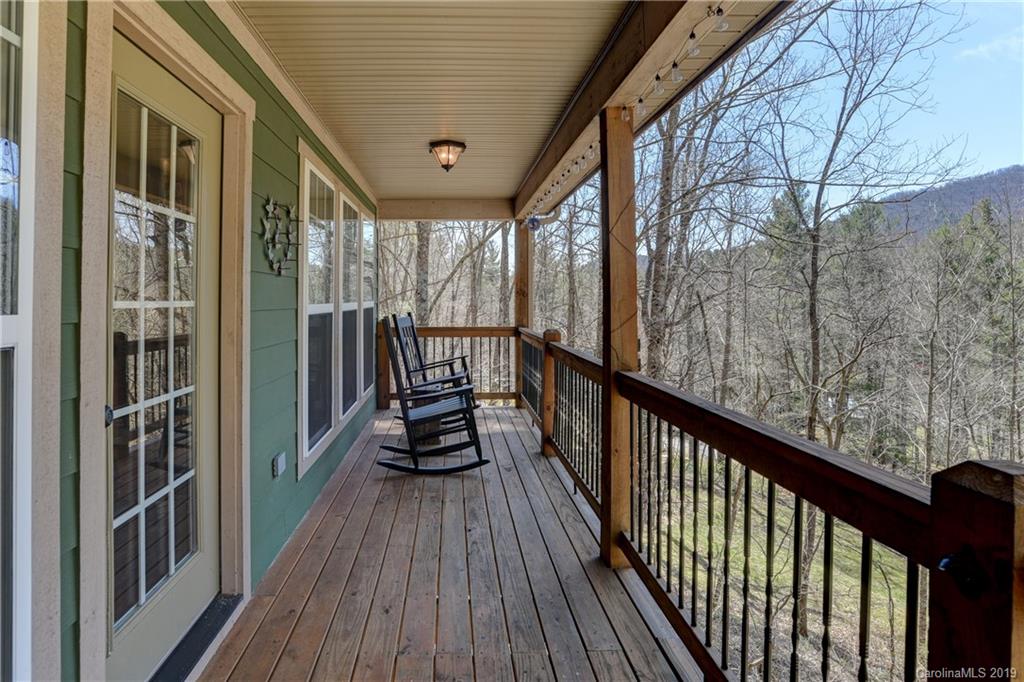15 Happy Crow Lane Asheville NC 28805