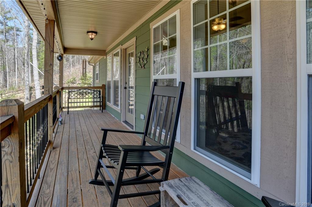 15 Happy Crow Lane Asheville NC 28805