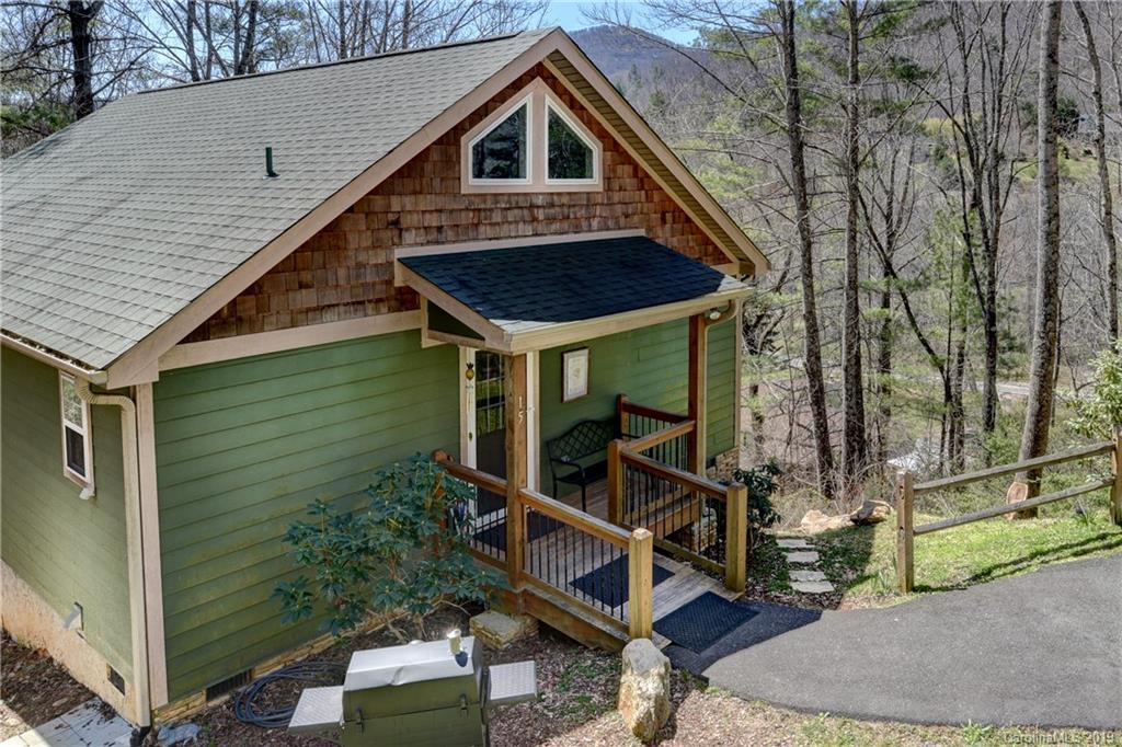 15 Happy Crow Lane Asheville NC 28805