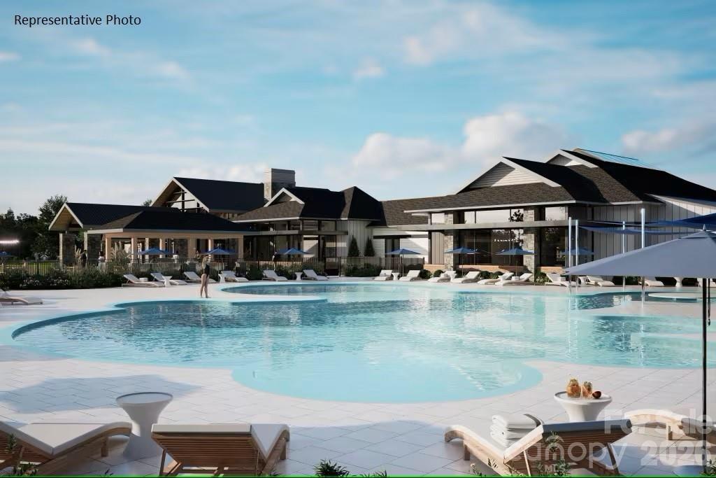 2714 Peak Court Belmont NC 28012