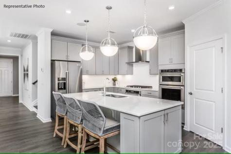 2714 Peak Court Belmont NC 28012