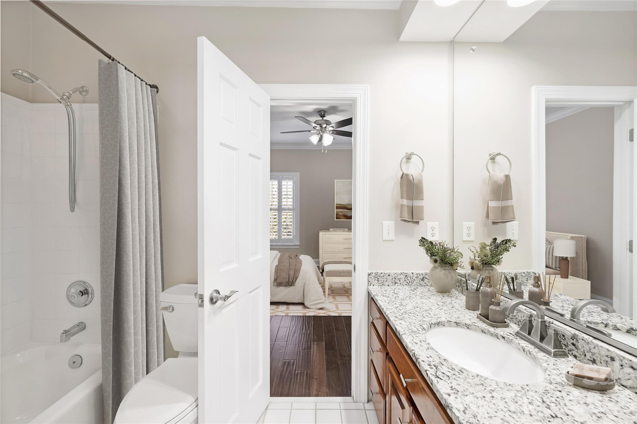5242 Colony Road Charlotte NC 28226