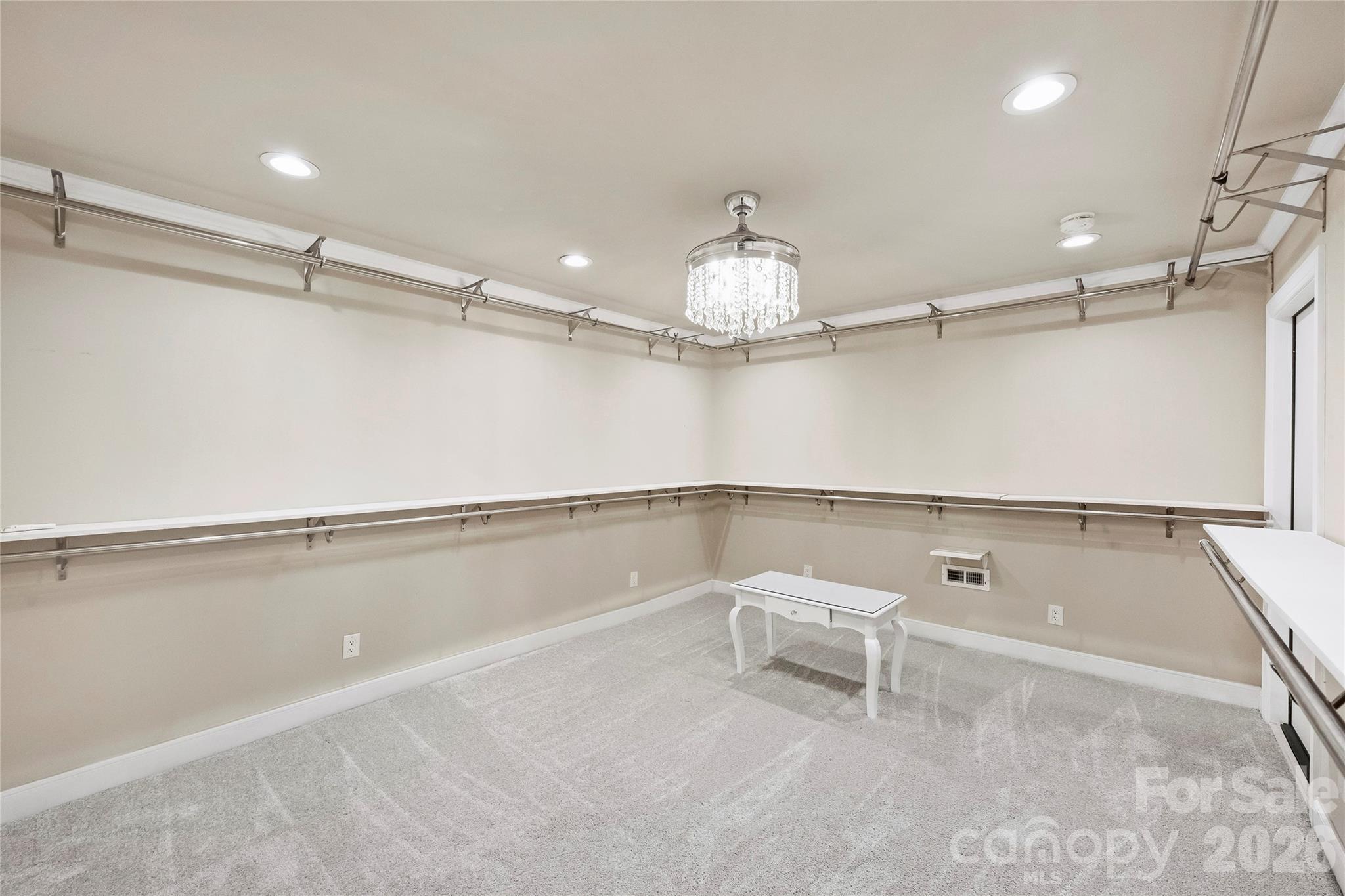 5242 Colony Road Charlotte NC 28226