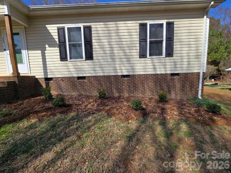 303 Ellenwood Drive Albemarle NC 28001