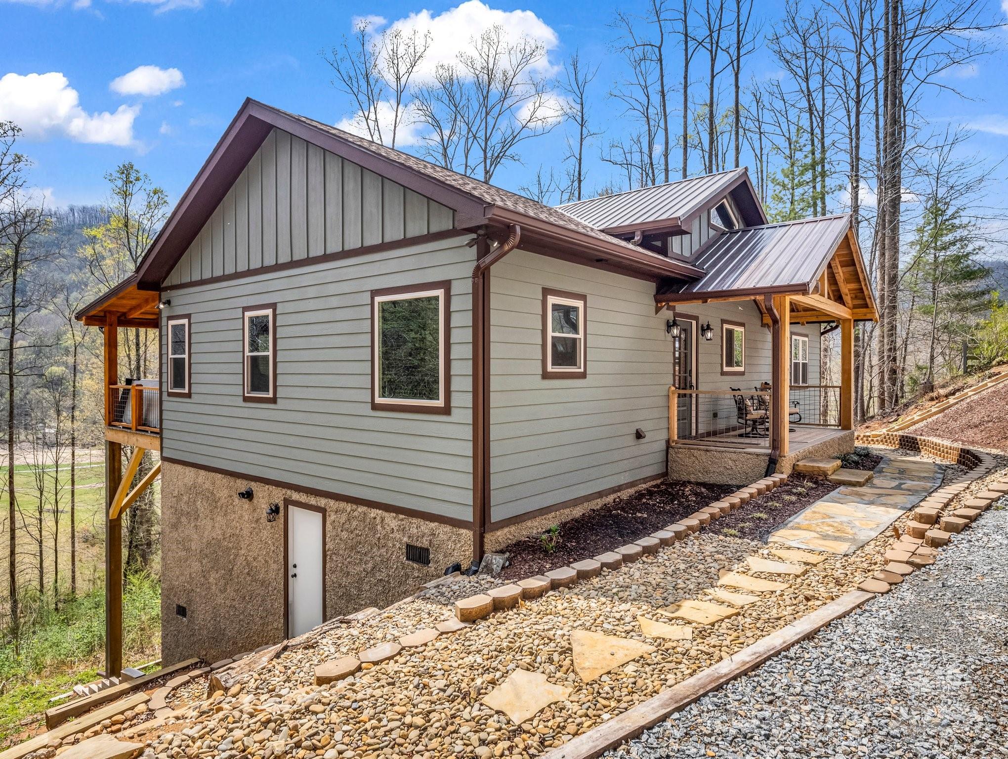 107 Twisted Birch Drive Hendersonville NC 28792